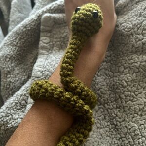 Cozy Reptile Bracelet – Handmade Snake with Bendable Shape
